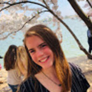 Meet your Posher, Aly